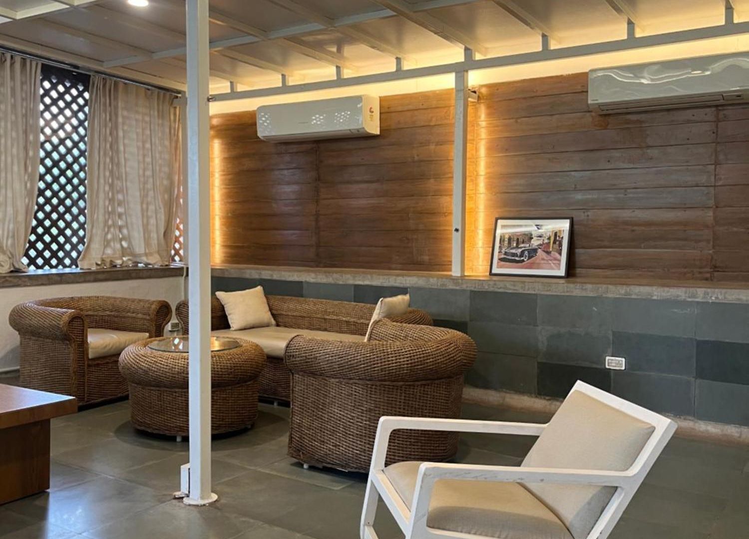 Guest house Pali House-bandra Mumbai