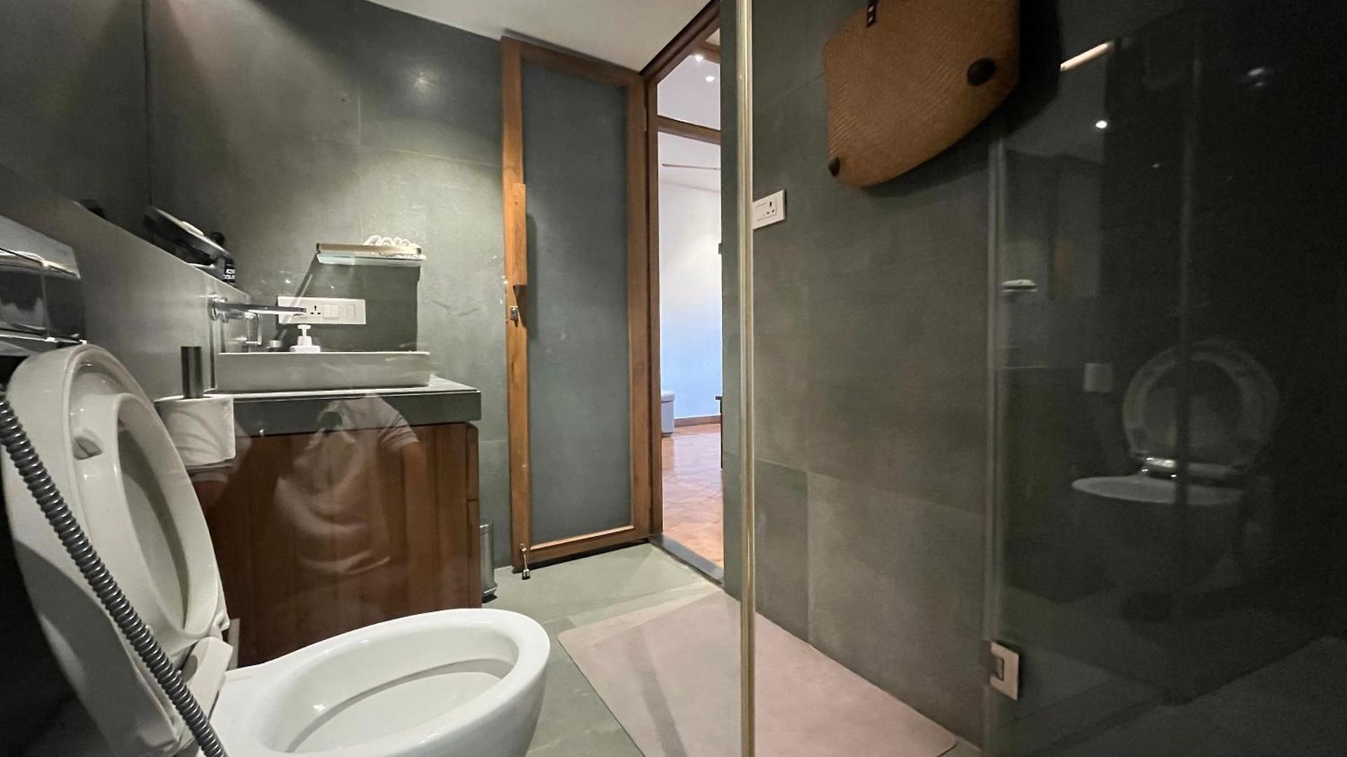 Pali House-bandra Guest house 4*