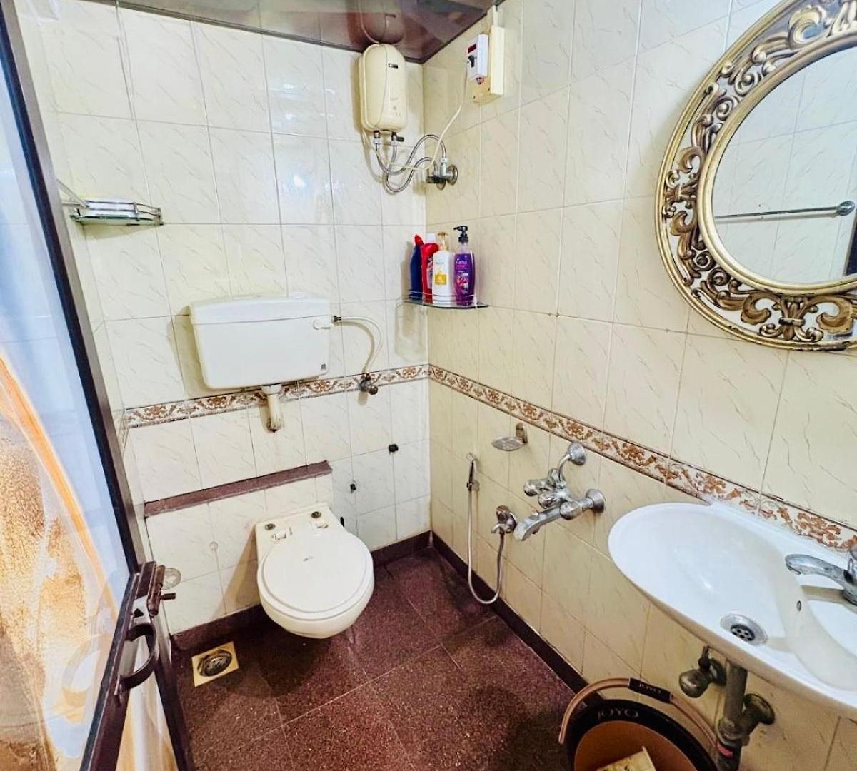 Prime Living Spaces Apartment *