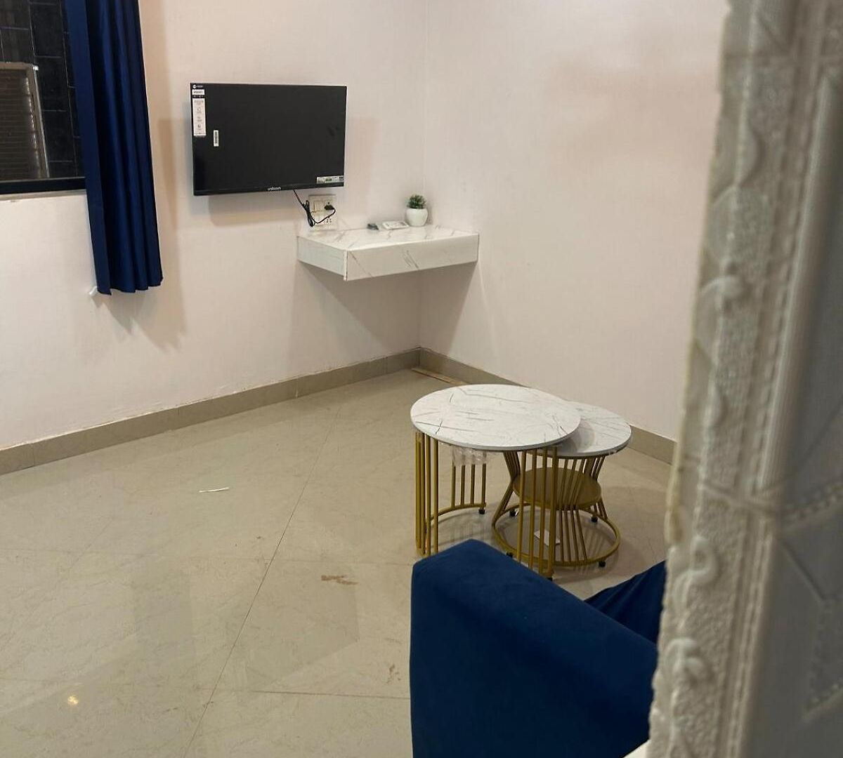 2bhk By The Sea Carters Apartment Mumbai
