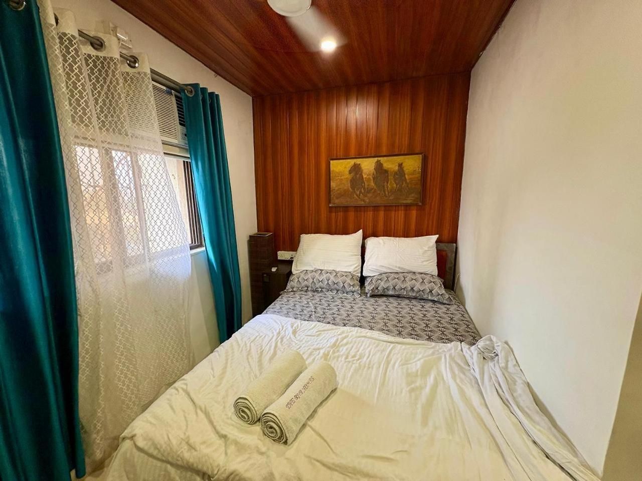 1bhk Close To Bkc Apartment