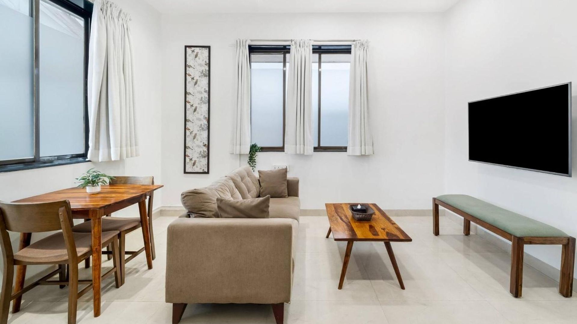 Earthy: Large 1 Bhk In Gated Society Mumbai