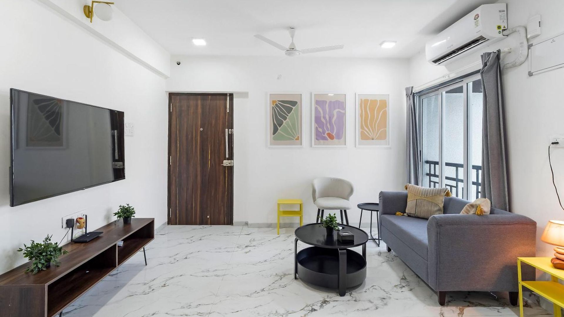 Zara Chic 1 Bhk Bandra W Gated 247 Security