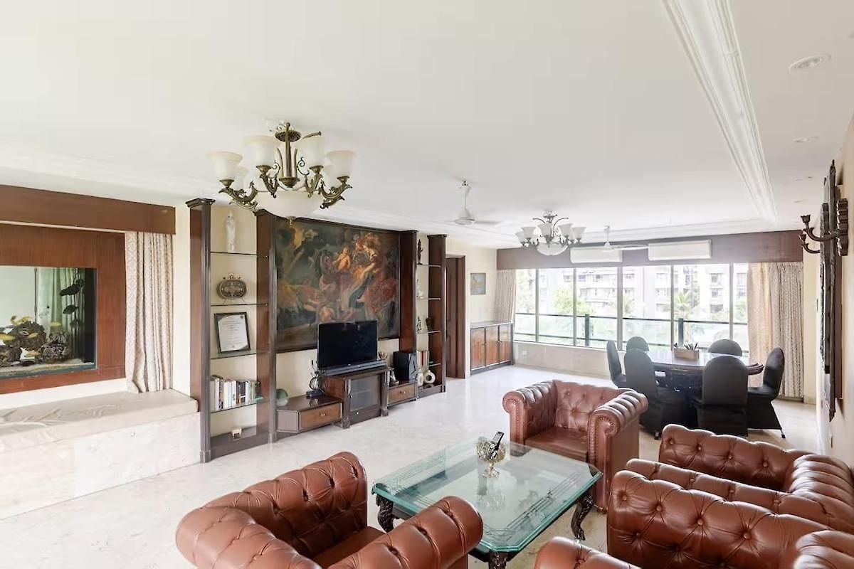 Bachis Nest Luxury 5bhk With Lawn And Terrace *