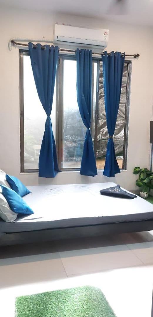 Apartment Iss 506 Private With Balcony Andheri West