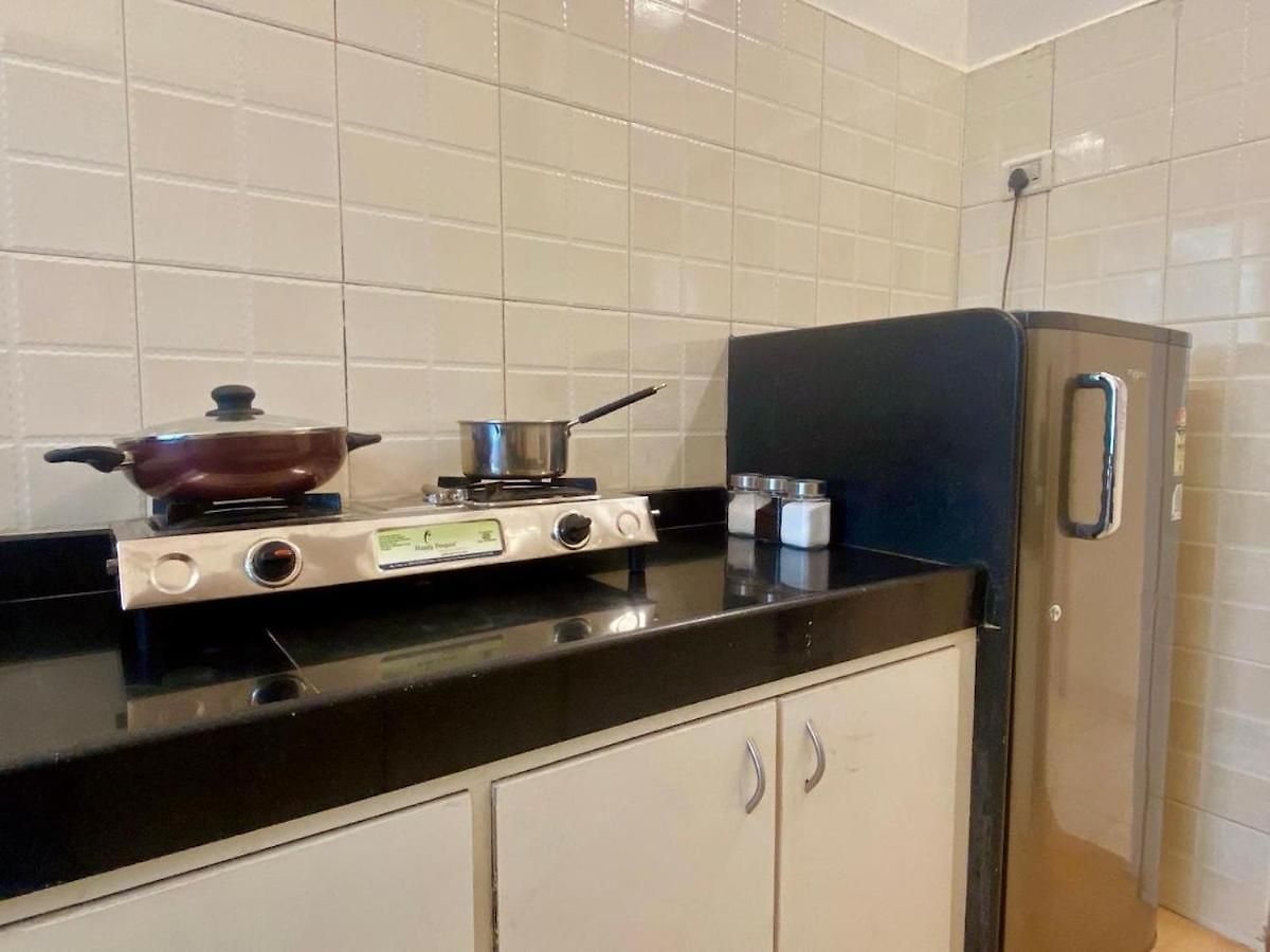 Apartment Spacious 1 Bed 2 Bath Bandra Balcony Wifi *