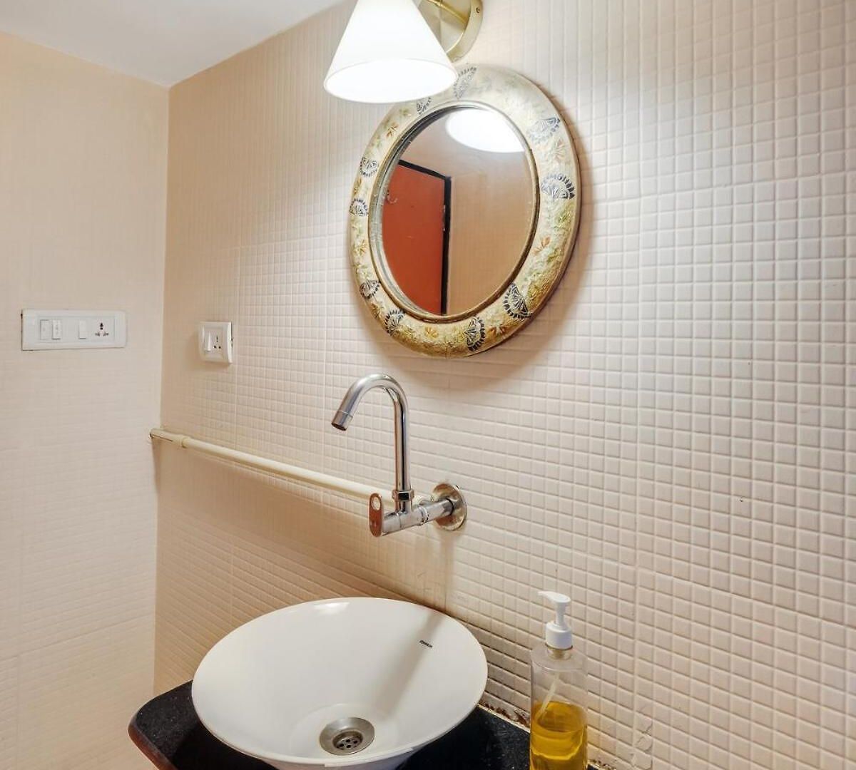 Apartment Nino 1bhk In Bandra W By Square One *