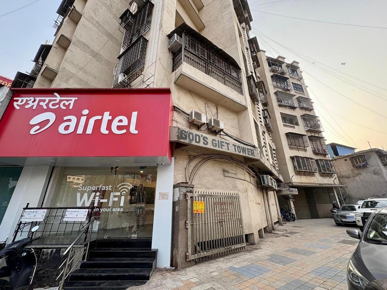 1bhk Close To Bkc