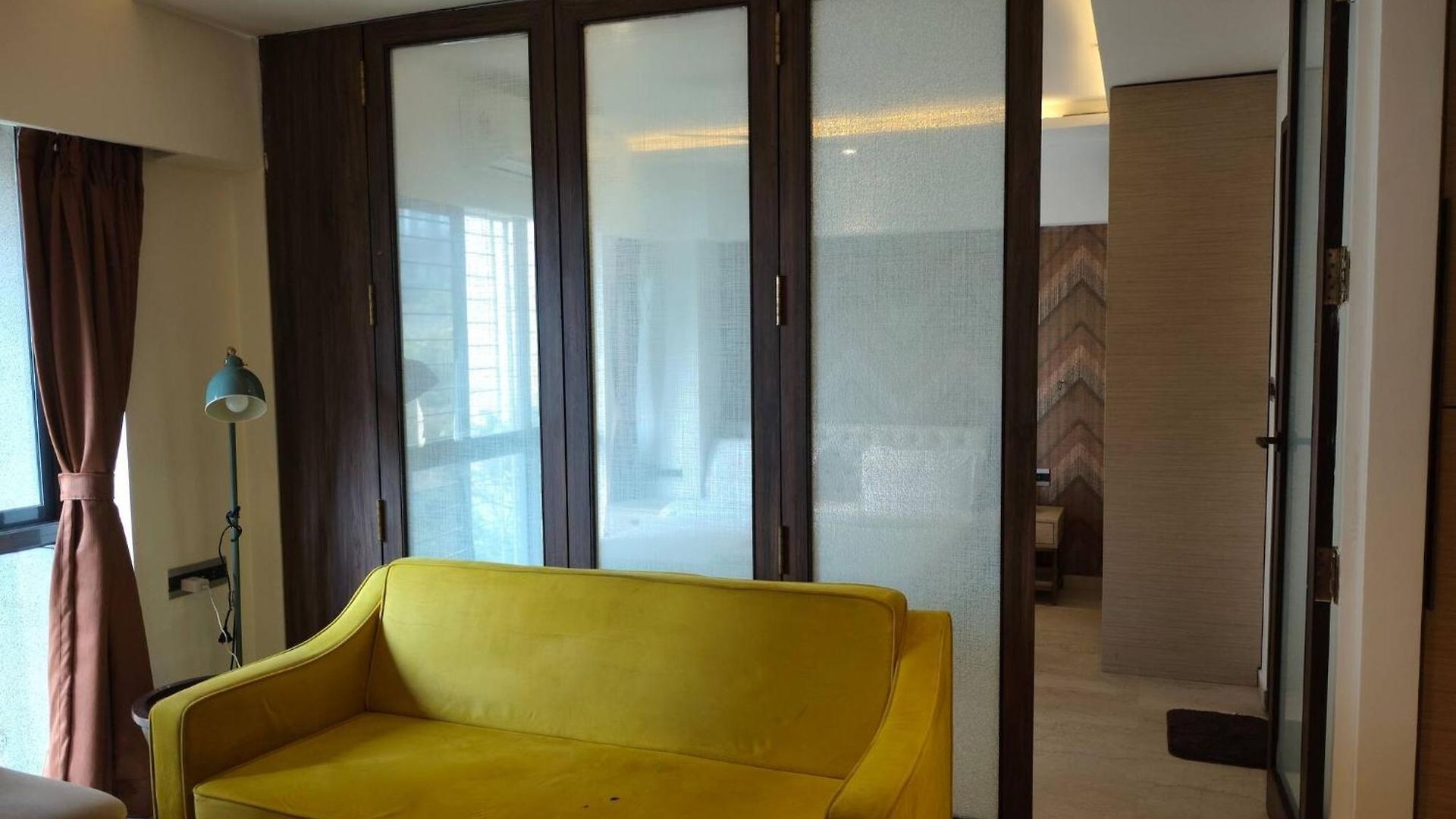 Apartment Stylish W Wi-fi Kitchen Parking Mumbai