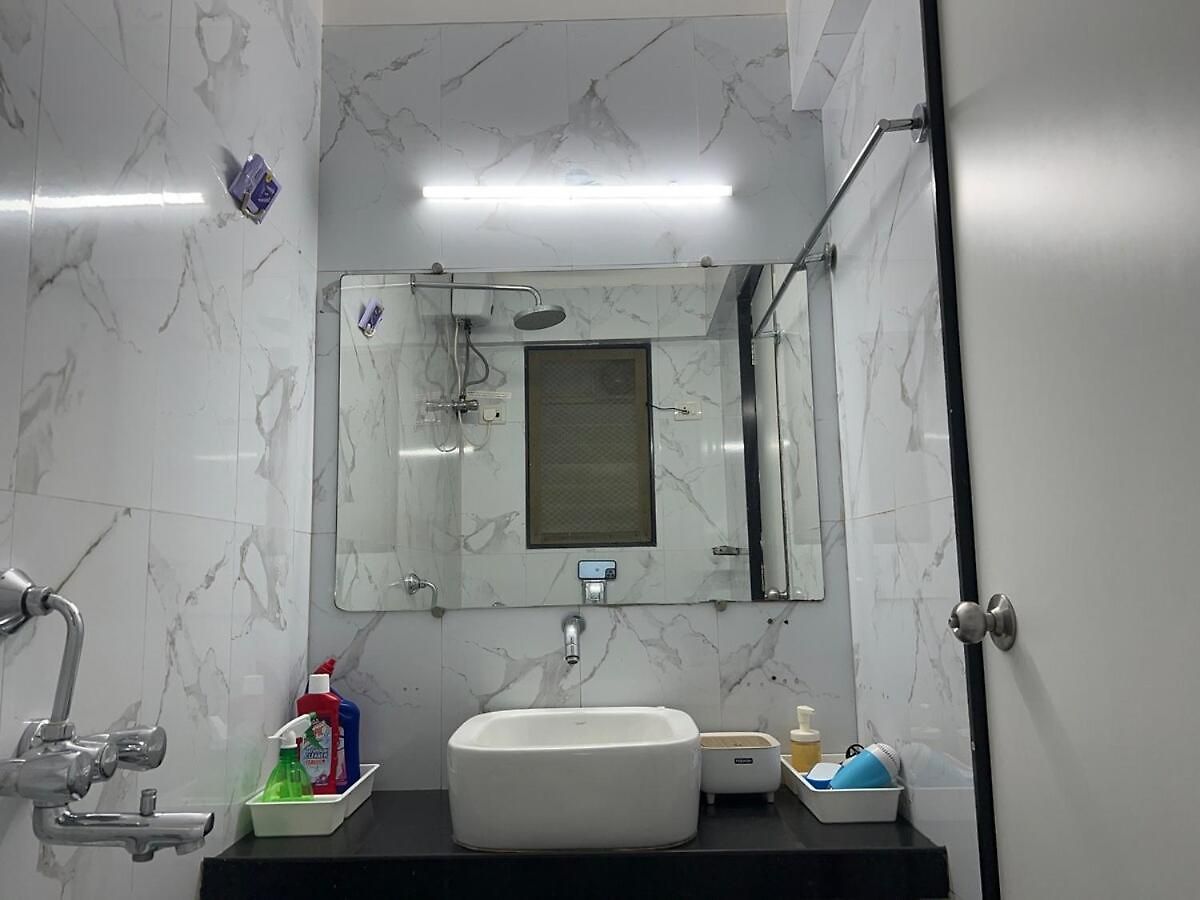 Luxury 2bhk , 5 Min To Bkc , Fast Wifi
