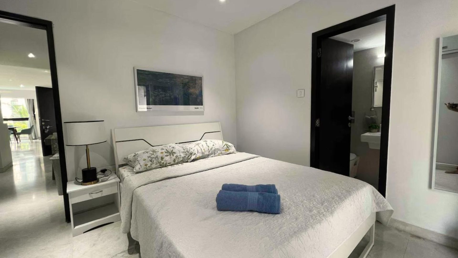 Connekthomes - Luxurious Modern Bliss In Bandra - 6br Apartment *