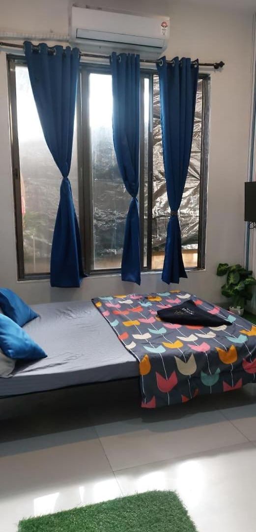 Iss 506 Private With Balcony Andheri West Apartment