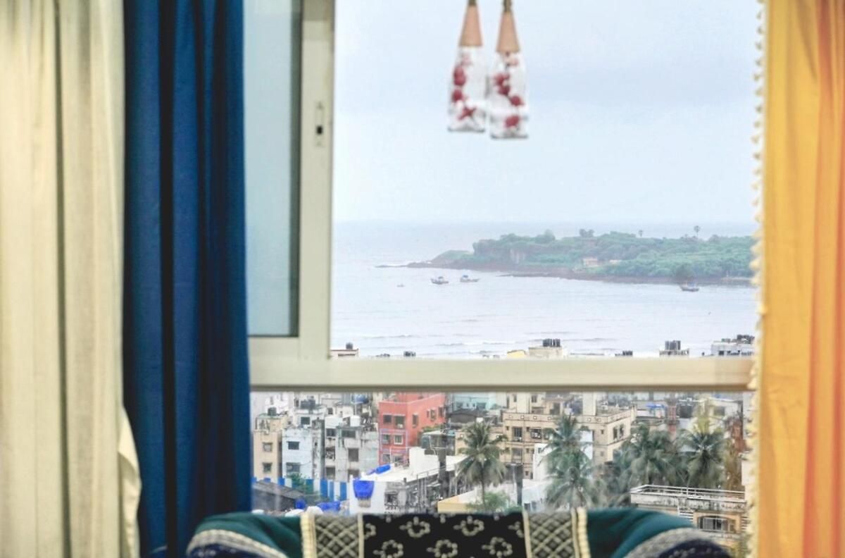 Luxury Mahal Majesty L Urban Escape L Ocean View Apartment