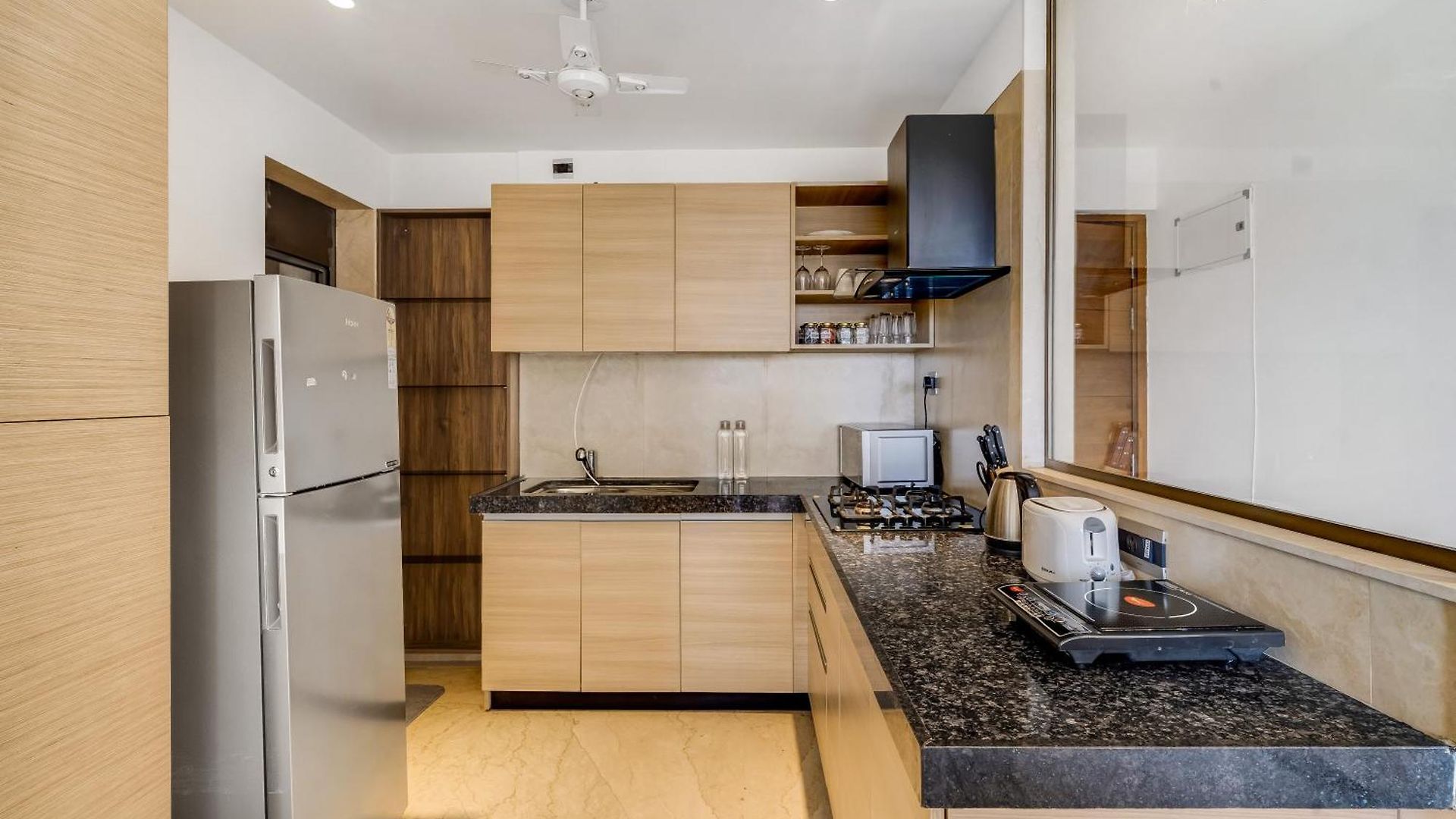 Ov Premium Near Bkc By Square One Apartment