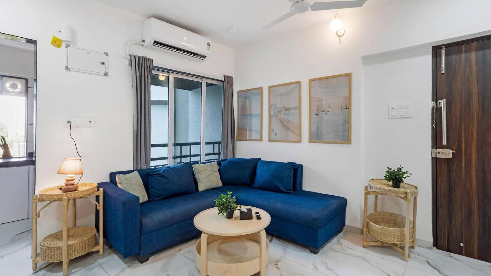 Apartment Luna: Chic Secure 1 Bhk In The Heart Of Bandra W Mumbai