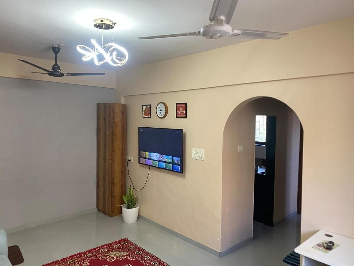 Cozy Fully-furnished In Powai *
