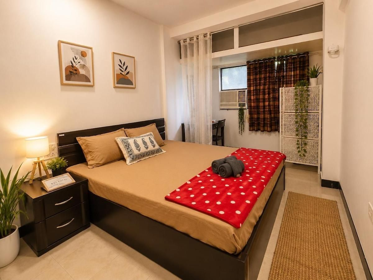 Serviced Near Nesco Bec Goregaon Apartment