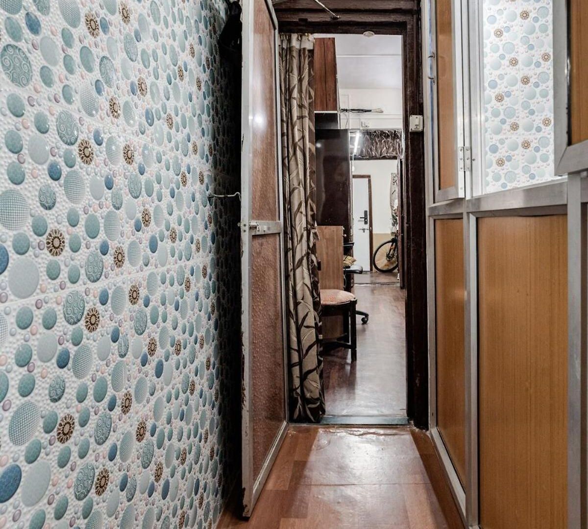 Gamma Business Men Ac Near Airport & Bkc *