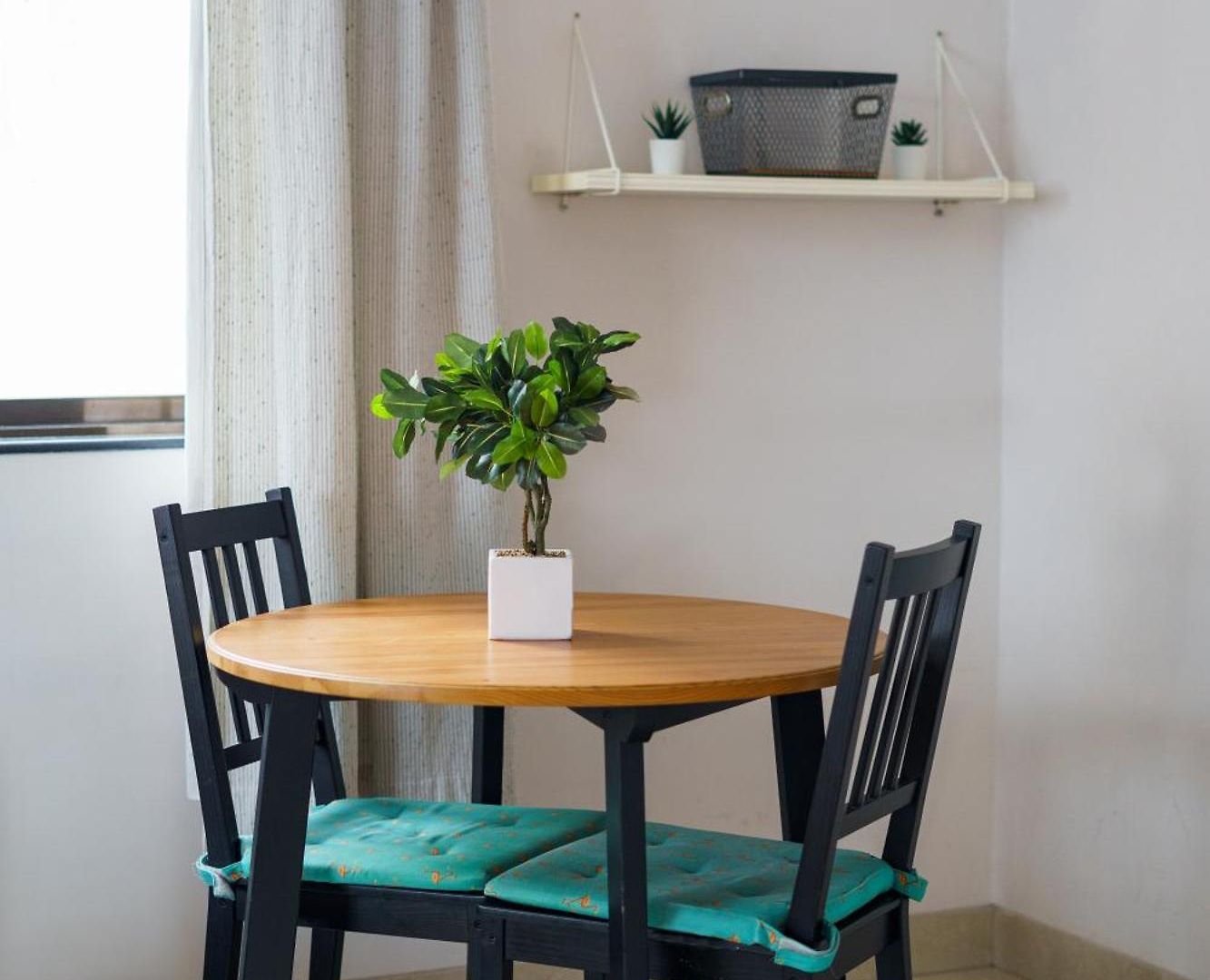 Quirky 1bhk In Bandra W By Square One *