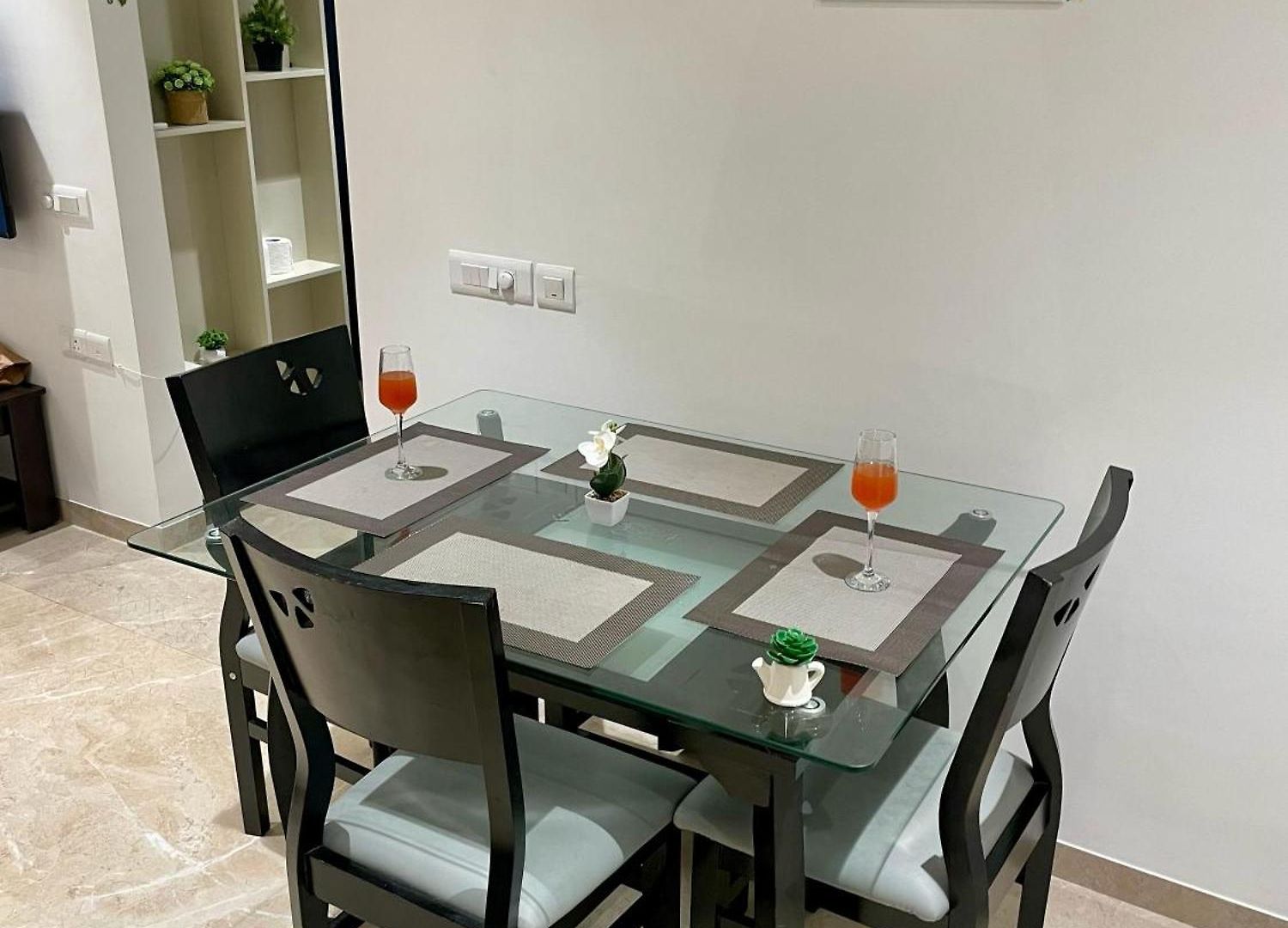 Flexi Quarters 1 Bhk Service *