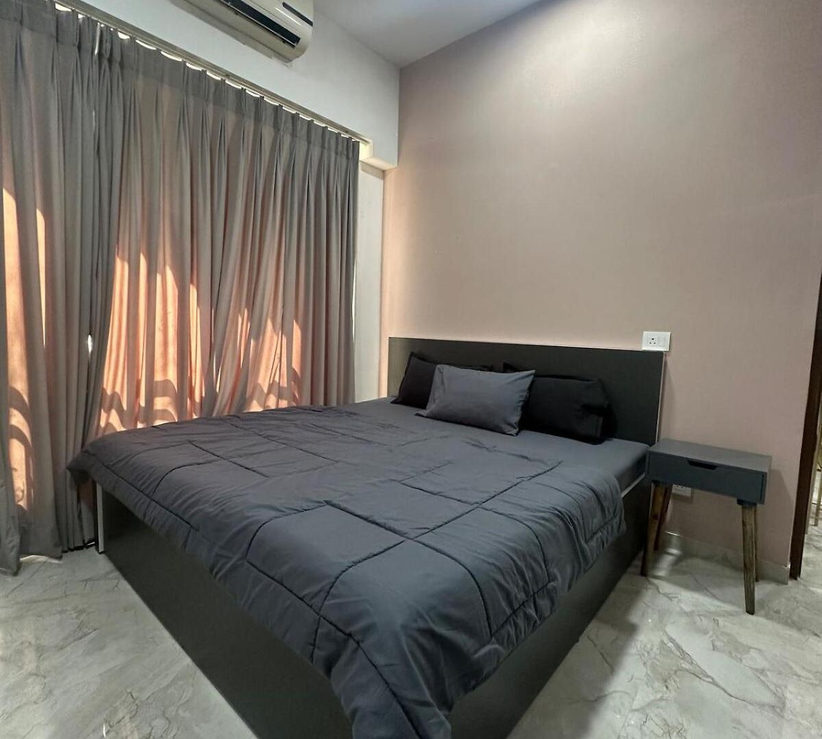 Rahuls Oasis Apartment *
