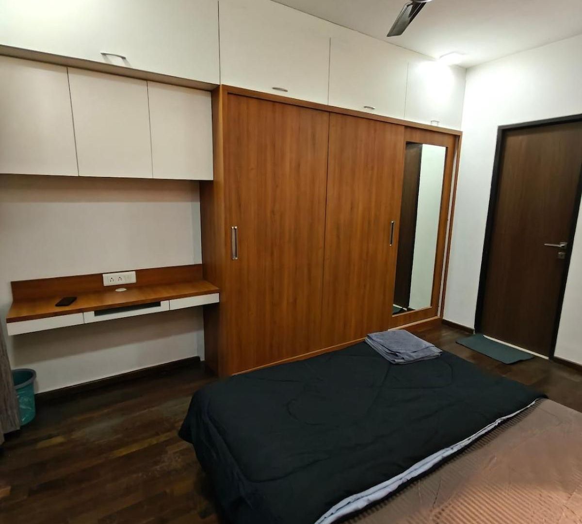 The Crest Bkc