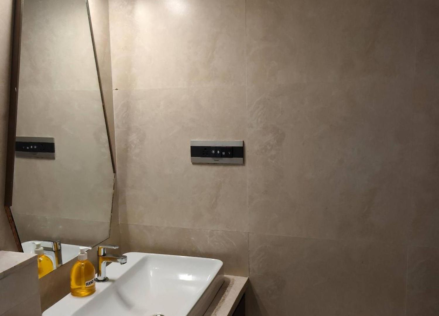 Apartment Stylish W Wi-fi Kitchen Parking