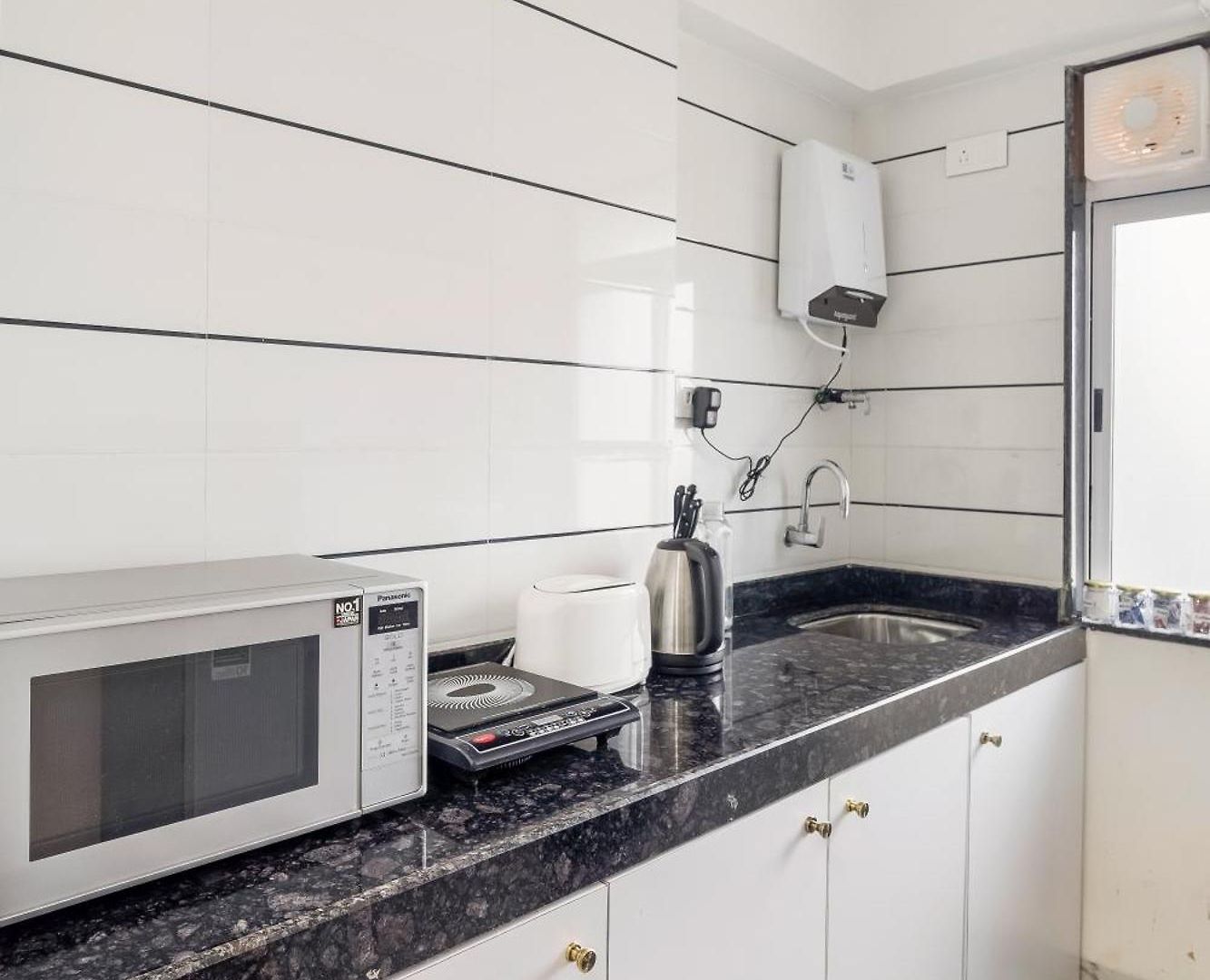 Zara Chic 1 Bhk Bandra W Gated 247 Security Mumbai