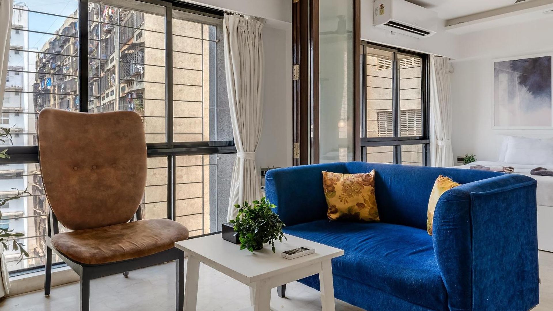 Brio Near Bkc Pool Wi-fi Kitchen * Mumbai
