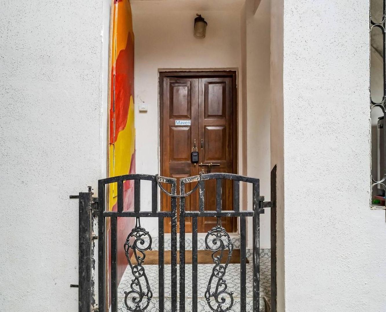 Apartment Maven Cozy Khar West 1bhk Near Bandra