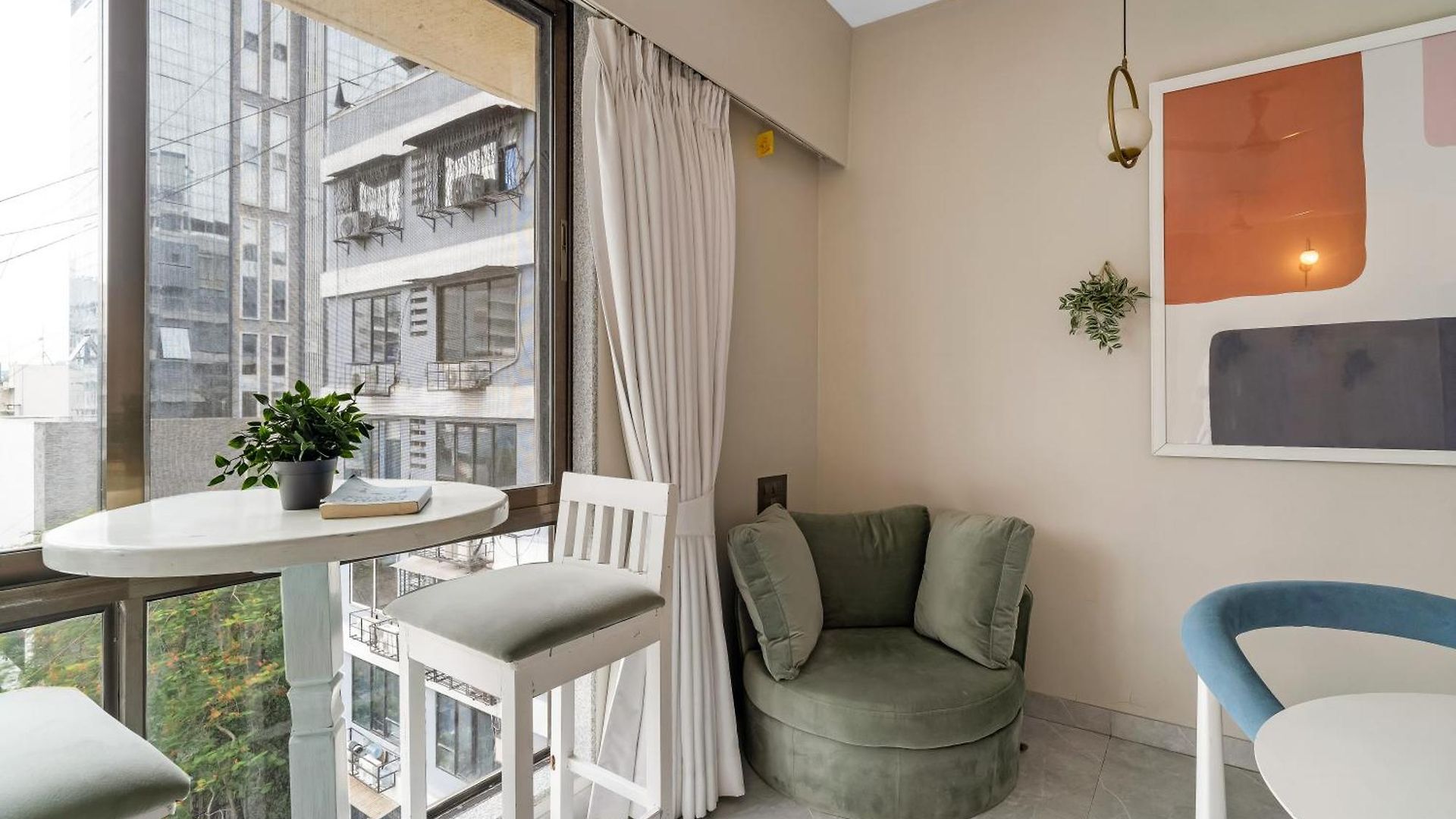 Mezzo Pvt 3bhk In Bandra By Square One Mumbai