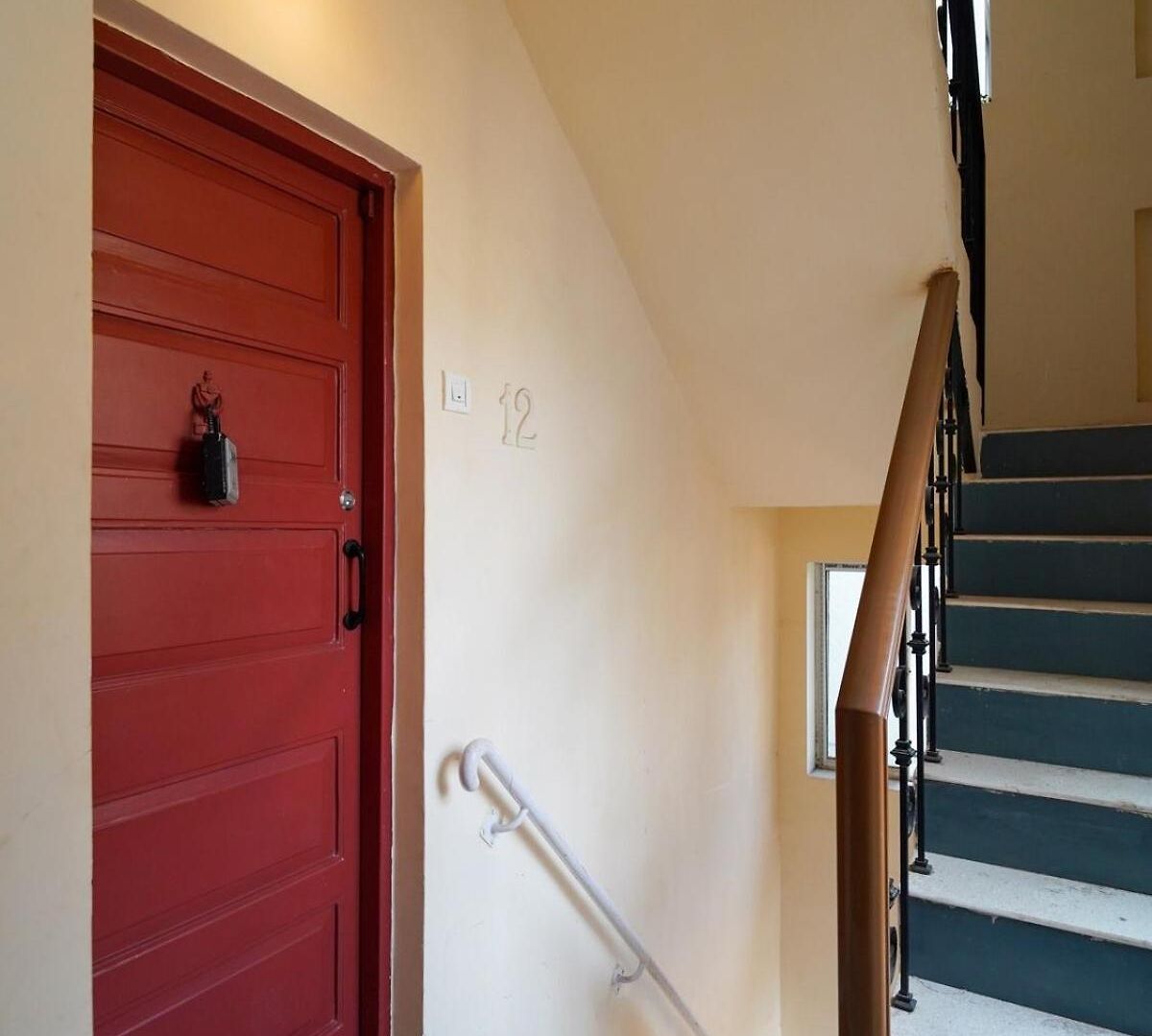 Vera 1bhk In Khar W By Square One