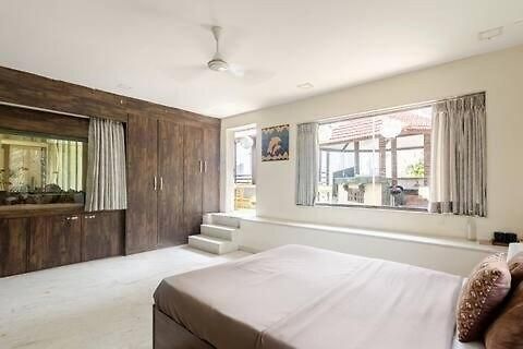 Bachis Nest Luxury 5bhk With Lawn And Terrace *