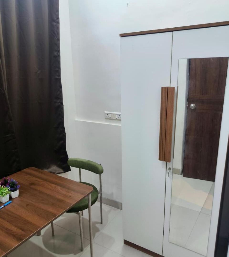 Iss 506 Private With Balcony Andheri West