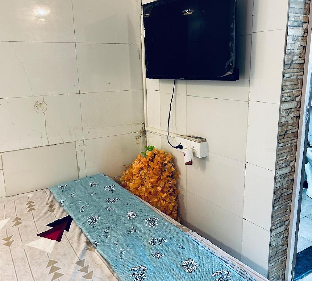 Apartment Den Near Carter Sea *