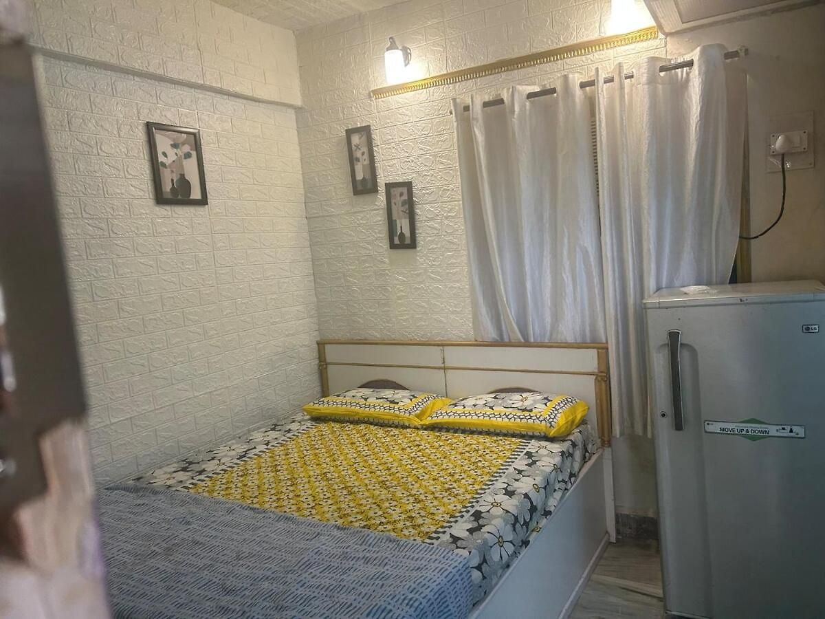 Private Bandra Apartment *