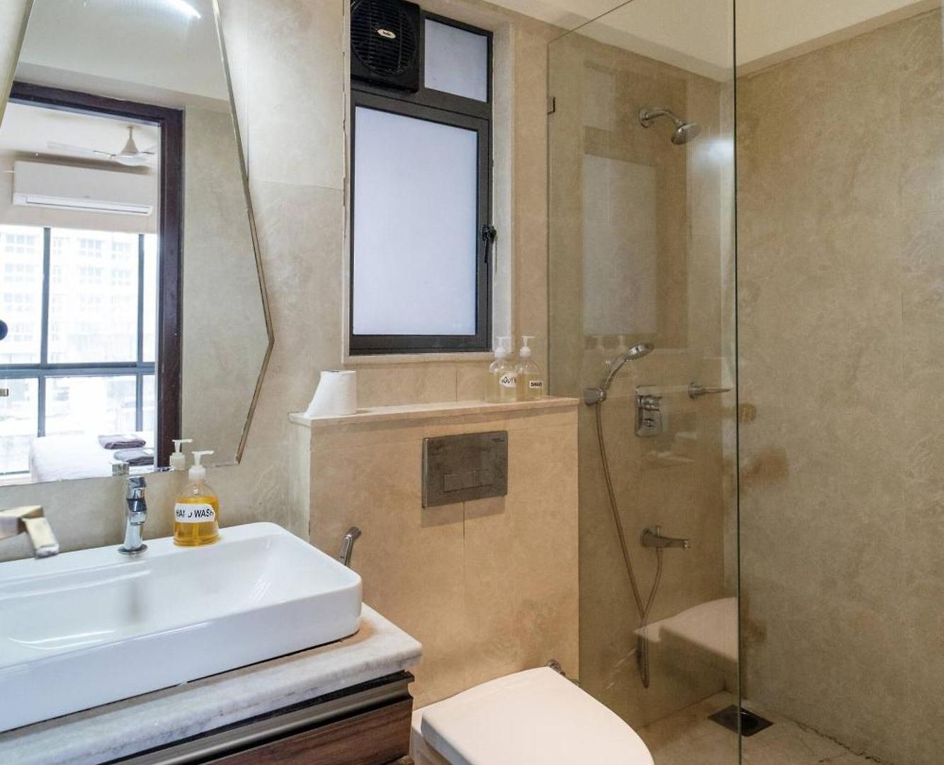Apartment Tuscany Stylish 1 Bhk In Prime Gated Bkc Spot
