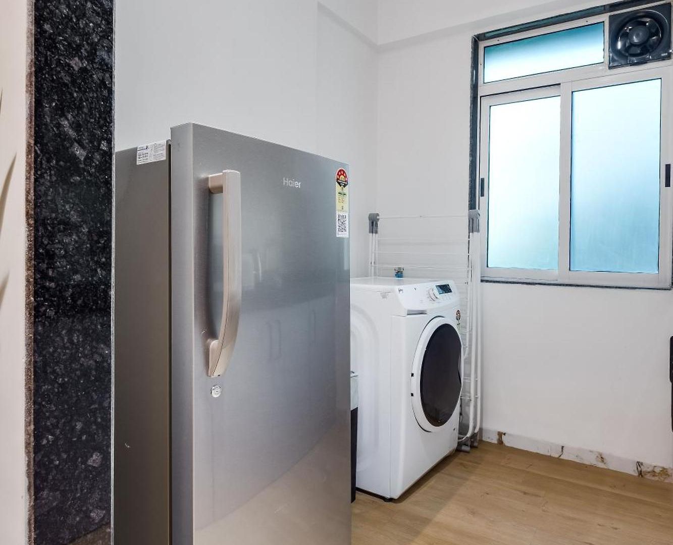 Nova Chic 1 Bhk Bandra W Gated 247 Security Apartment