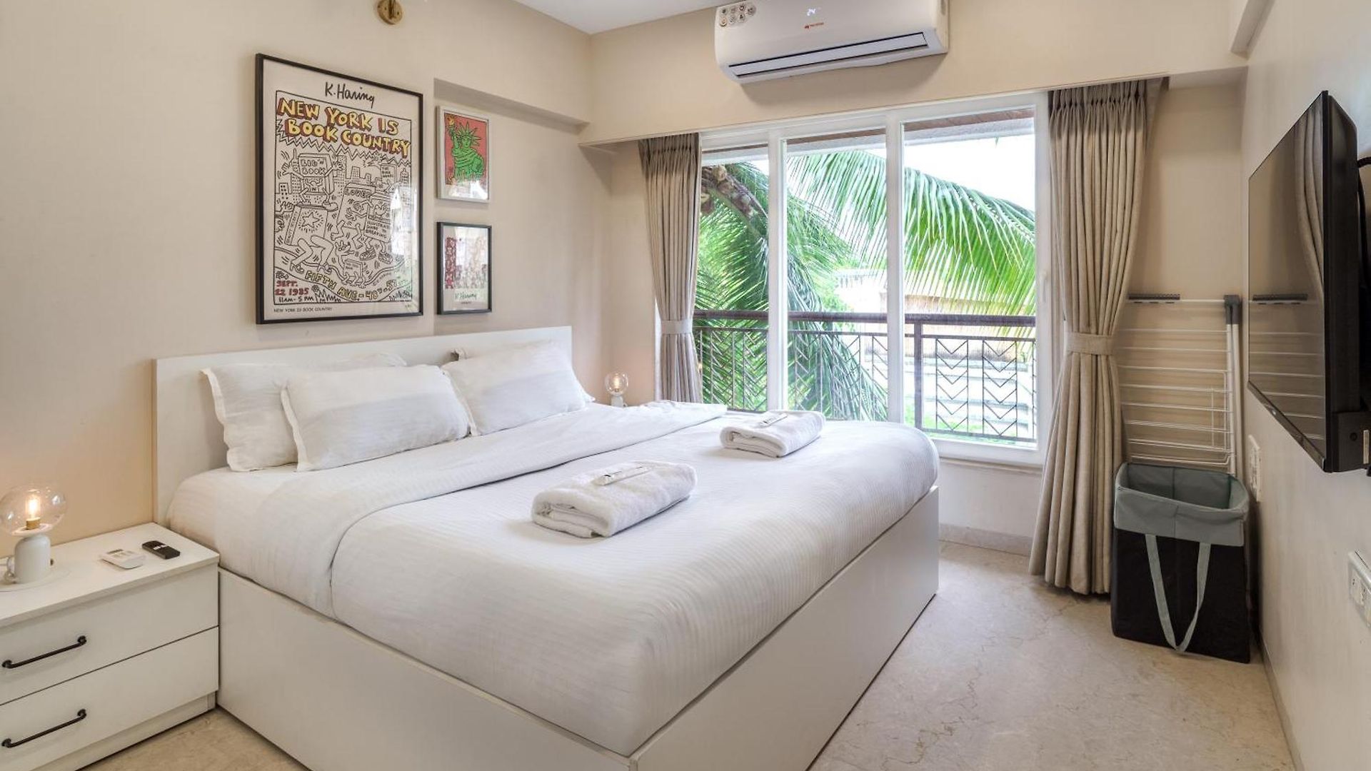 Apartment Zen Private 3Bhk In Bandra *