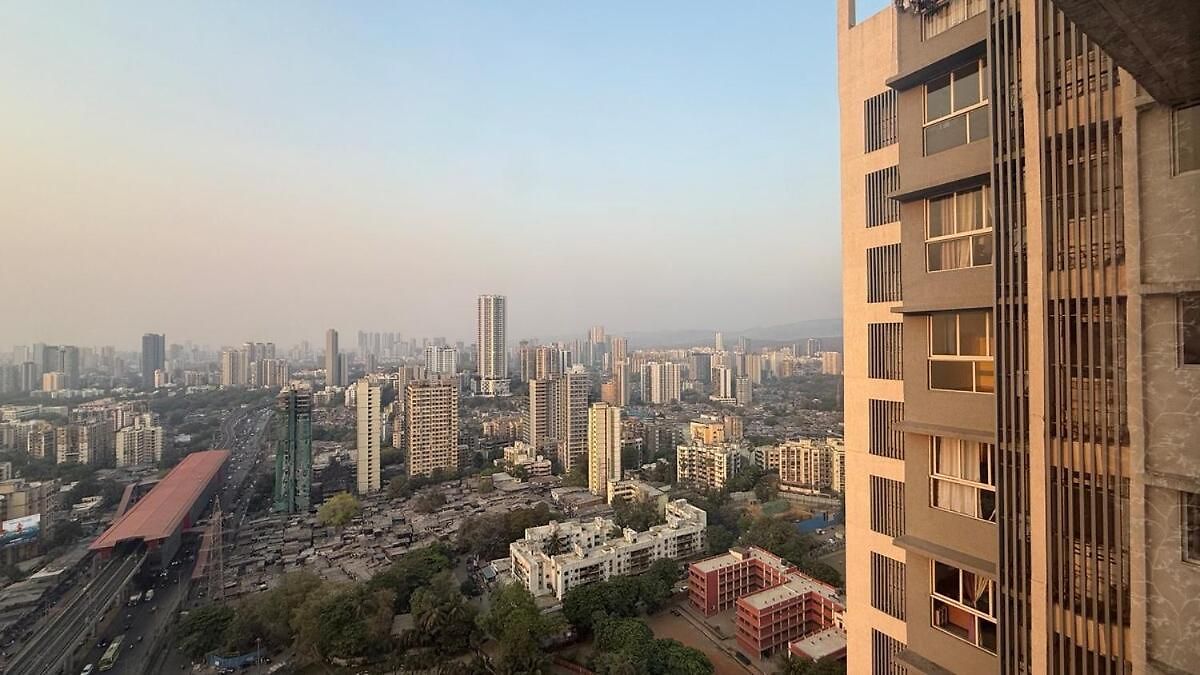 Apartment 2bhk Near Nesco With Great Views