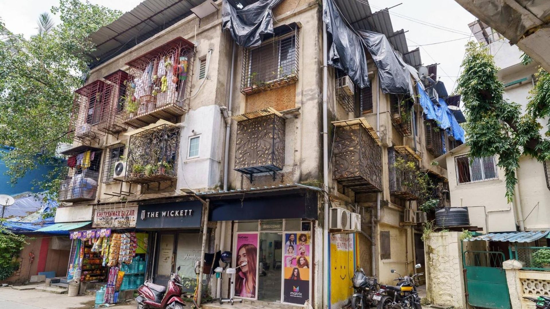 Calisto 2bhk Khar W Apartment