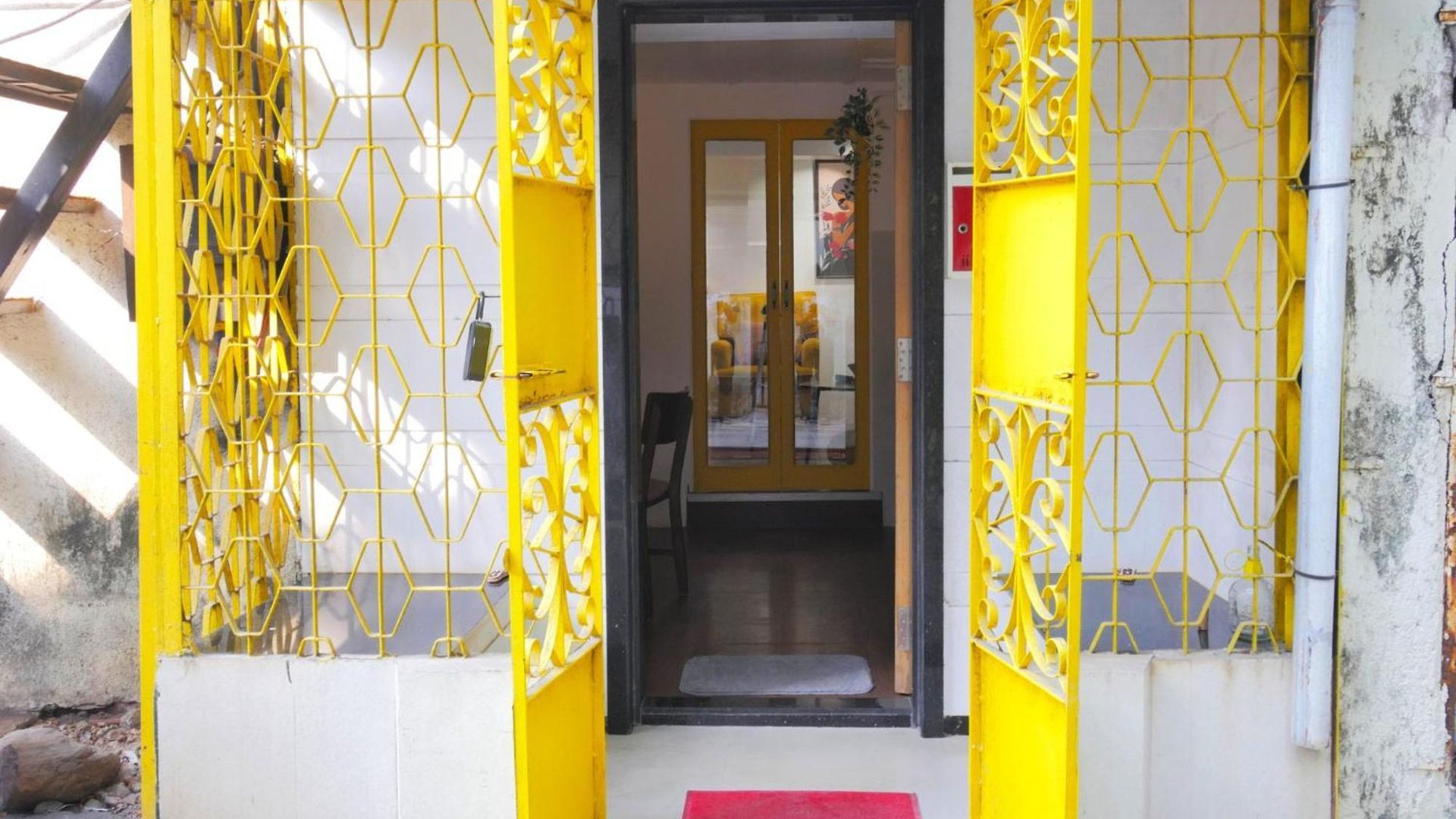 Sofia 1bhk In Khar W By Square One Mumbai