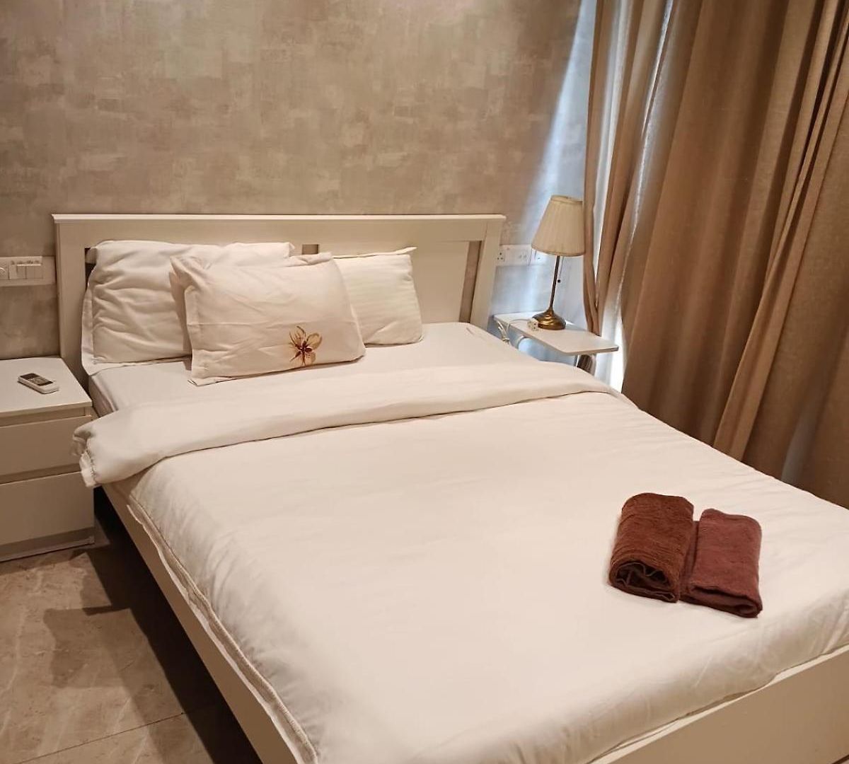 Apartment Flexi Quarters 1 Bhk Service *