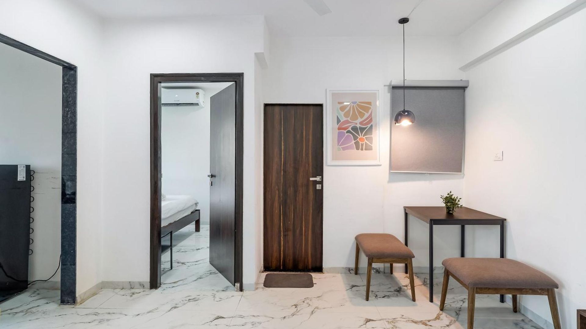 Zara Chic 1 Bhk Bandra W Gated 247 Security