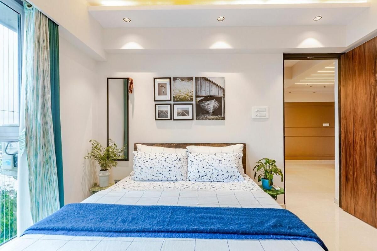 Blue Ice Lagoon L Urban Escape L Ocean View Apartment Mumbai
