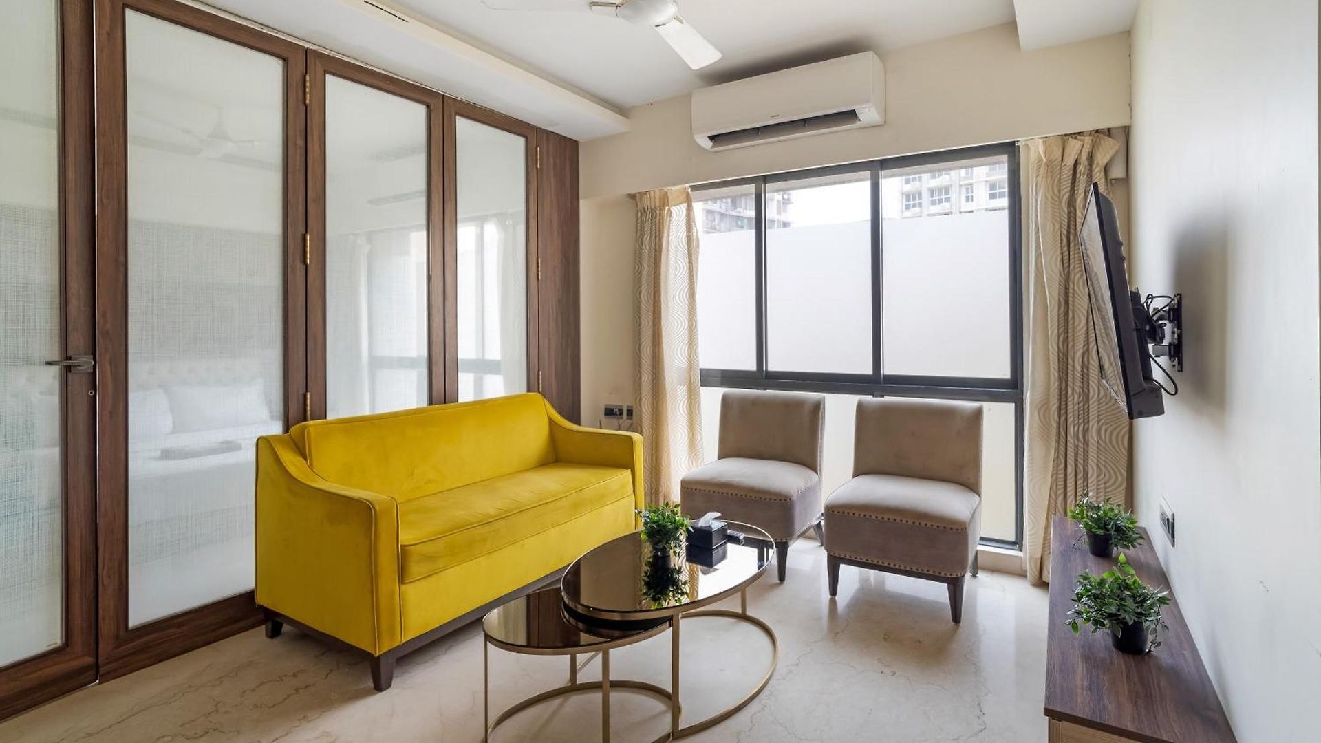 Ov Premium Near Bkc By Square One Apartment
