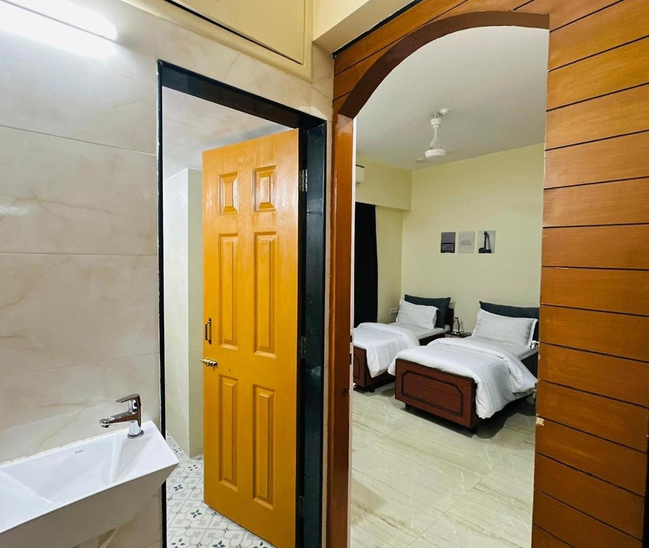 Stayluxe & Near Bkc, Chembur