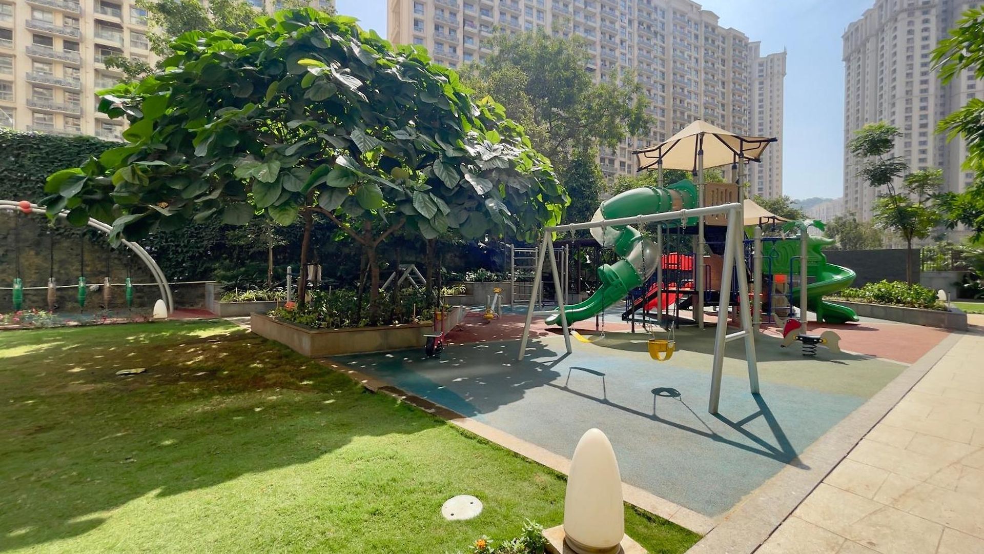 Apartment A Embassy 1 Bhk In Hiranandani Powai