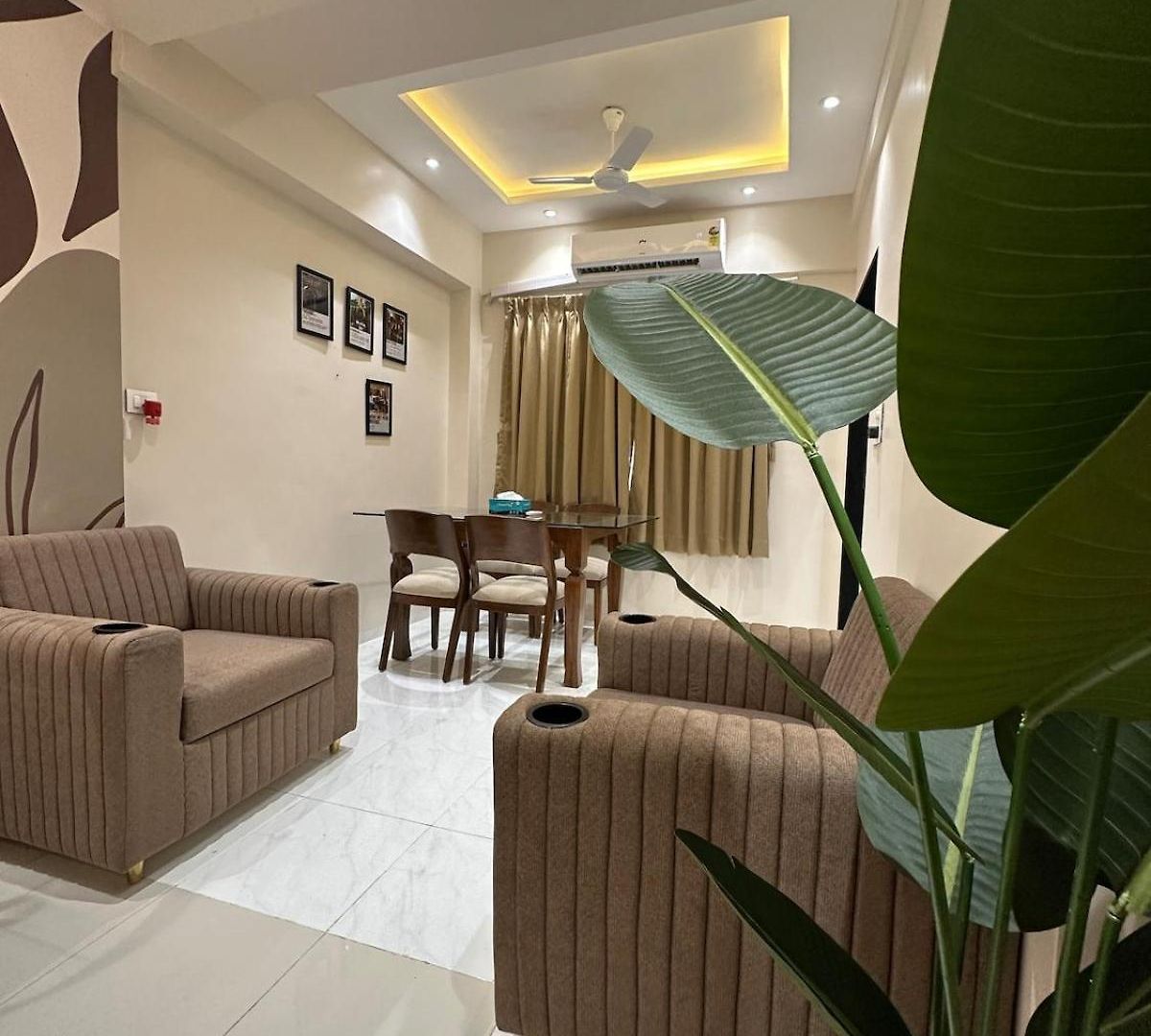 Apartment Izaara - 15 Mins From Lilavati & Nanavati