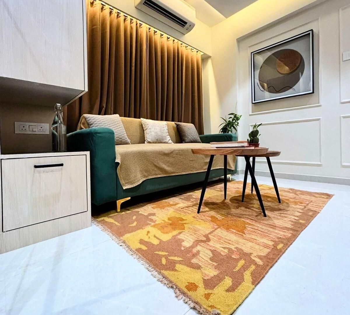 Beachfront Bliss - The Sandy Sea View Apartment Mumbai
